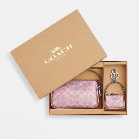 Coach Nolita 19 Pink Metallic Shoulder Bag & Charm Box Set - Picture 9 of 9